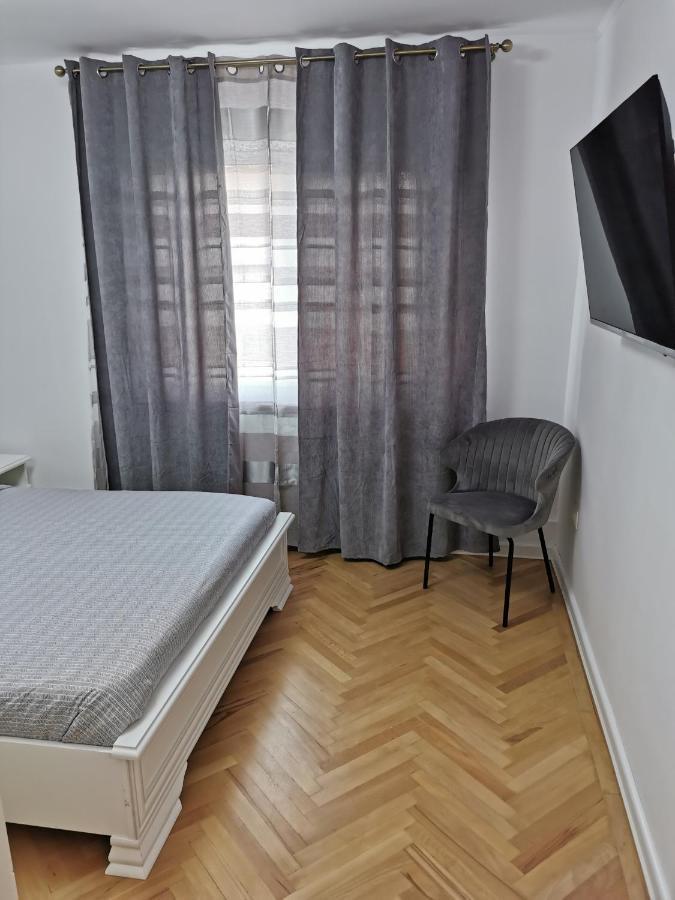 סיביו Eterum Elegance Apartament מראה חיצוני תמונה